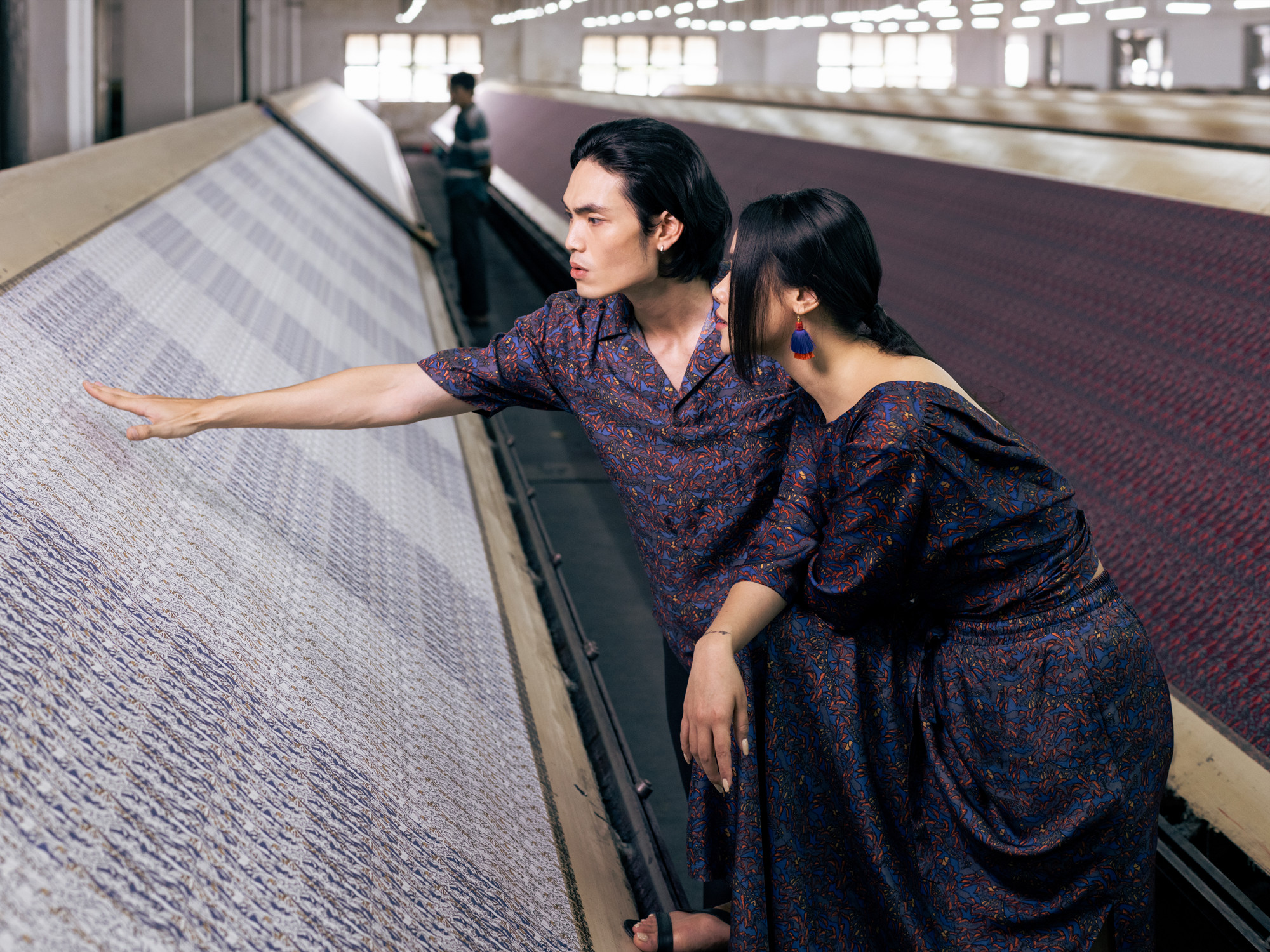 Vải lụa vân trong thời trang