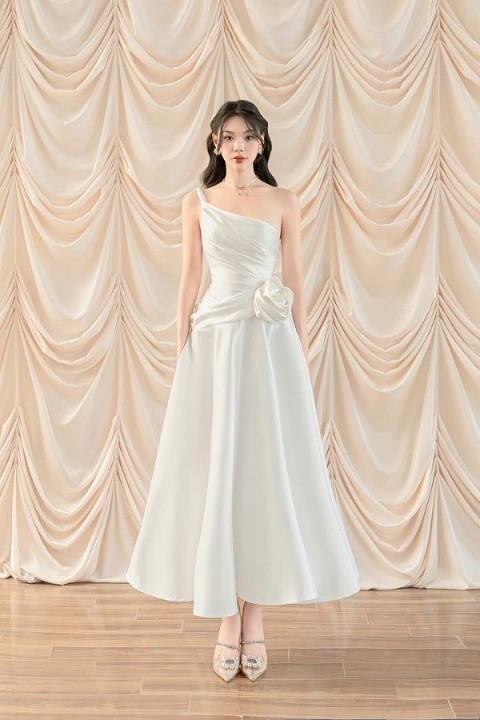 Cập nhật những mẫu đầm dự tiệc mới nhất sang trọng và cao cấp