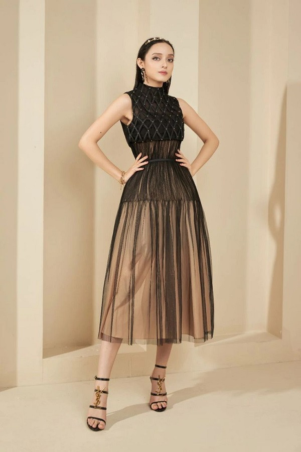 Cập nhật những mẫu đầm dự tiệc mới nhất sang trọng và cao cấp