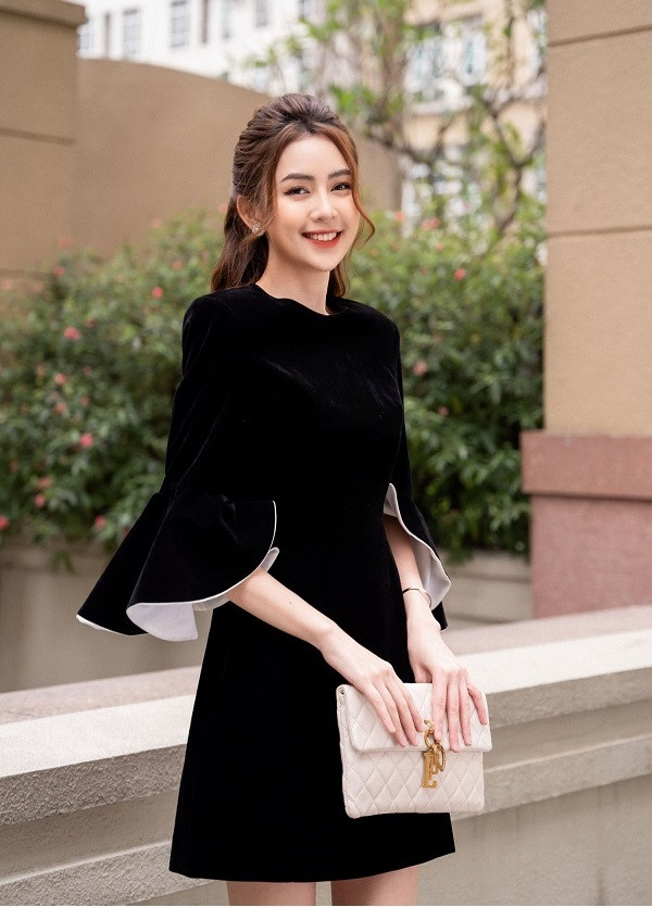 Những mẫu đầm nhung dự tiệc đẹp, cao cấp, tôn dáng