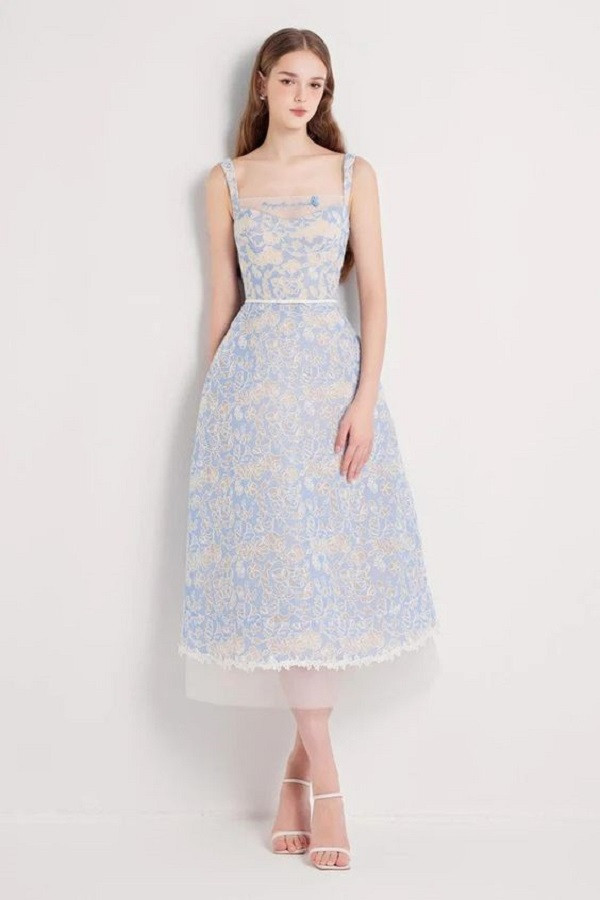 Gợi ý những kiểu váy đi đám cưới cho giới trẻ