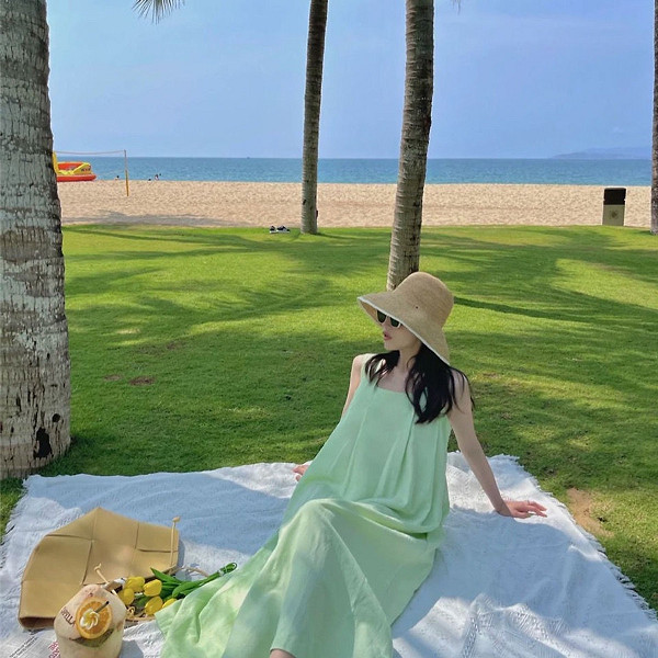 Mẫu váy đầm xanh ngọc thời trang giá tốt, bắt trend 2024