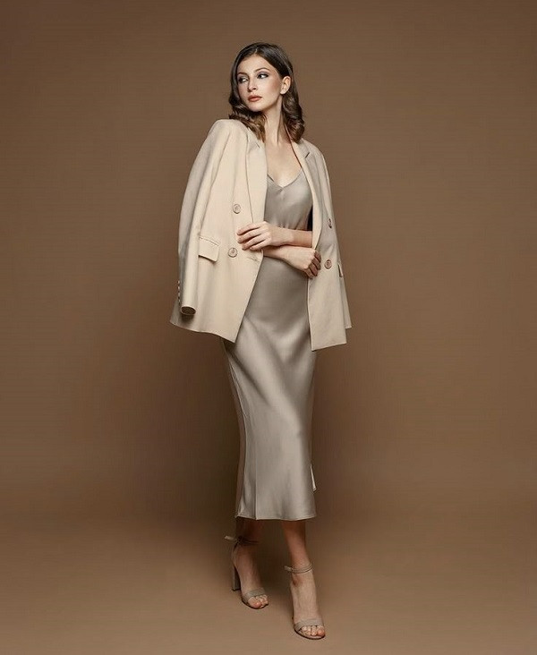 Set đồ đi đám cưới cho nữ cá tính, cool ngầu, ấn tượng