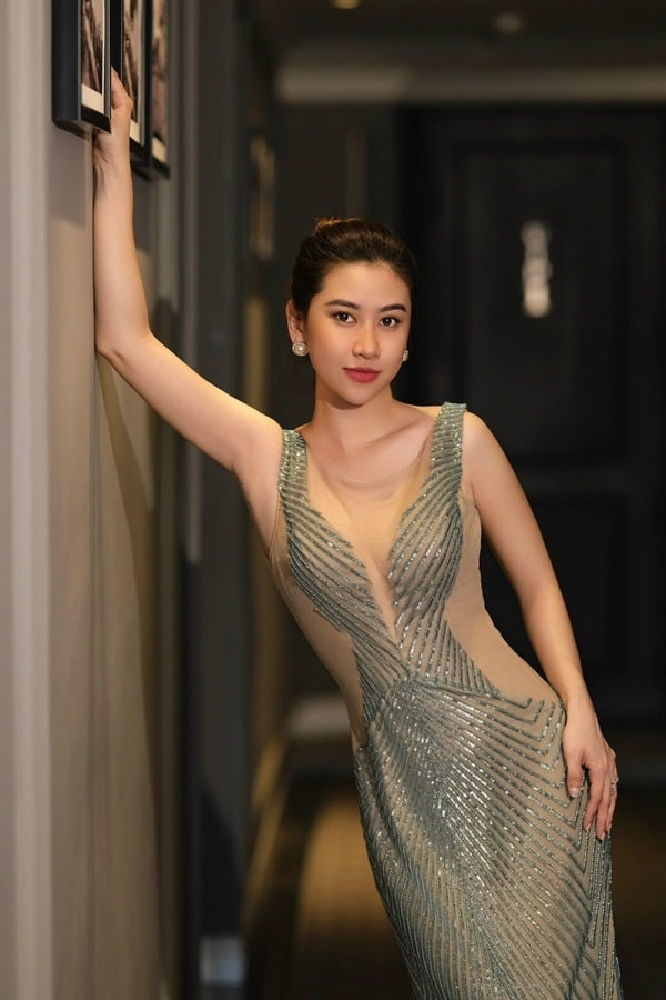 Top 10 Địa chỉ cho thuê áo dạ hội TPHCM giá tốt nhất