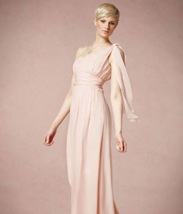 TOP 10 mẫu đầm lệch vai tôn dáng tuyệt vời, hot nhất hiện nay