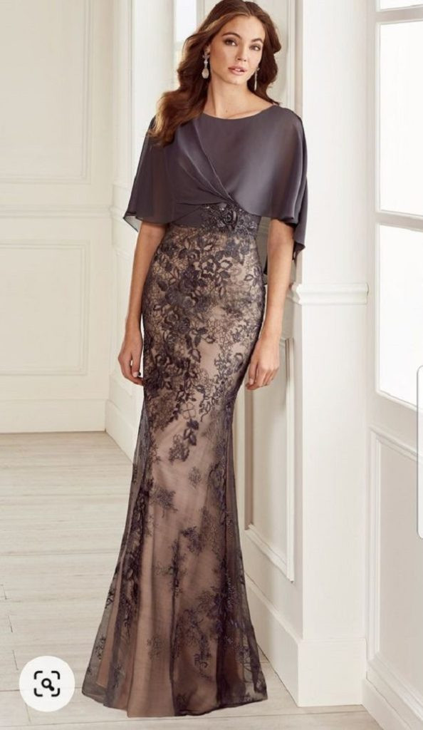 Top những kiểu áo đầm dự tiệc cưới tuổi 40 được yêu thích hiện nay